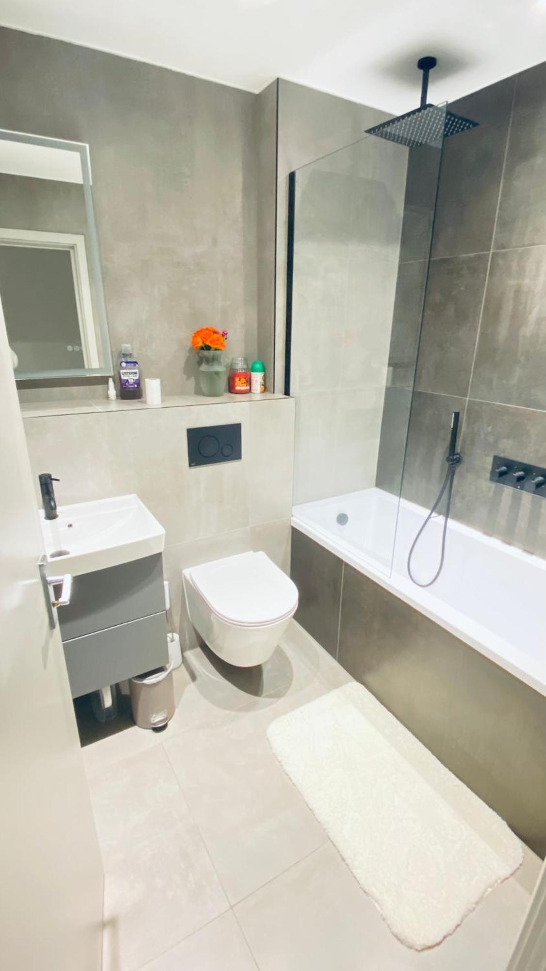 Shadwell - Walking Distance To Tower Bridge, Two Stations In Close Proximity Londra Dış mekan fotoğraf